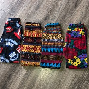 Bundle of lularoe leggings OS